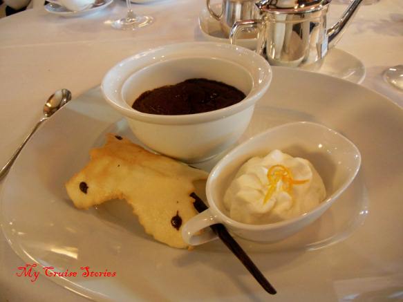 chocolate volcano dessert
