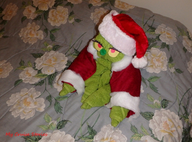 towel Grinchy Claus